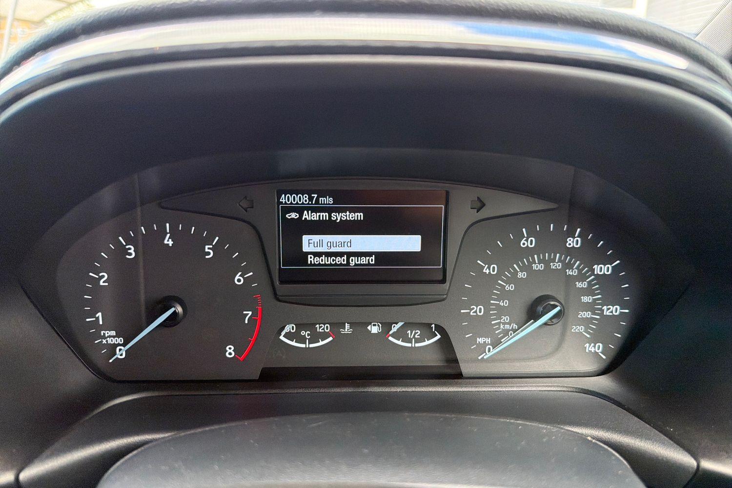Ford FIESTA Photo 12