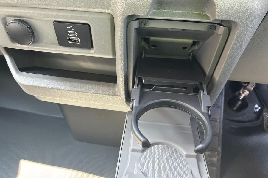 Ford E-Transit Custom Photo autoimg-412fb660b86e68bd803f7af3818bac108210fbc0.jpg