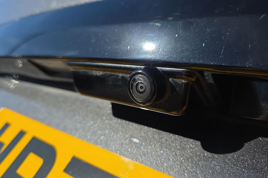 Used FORD TRANSIT CUSTOM WR75TCV 18