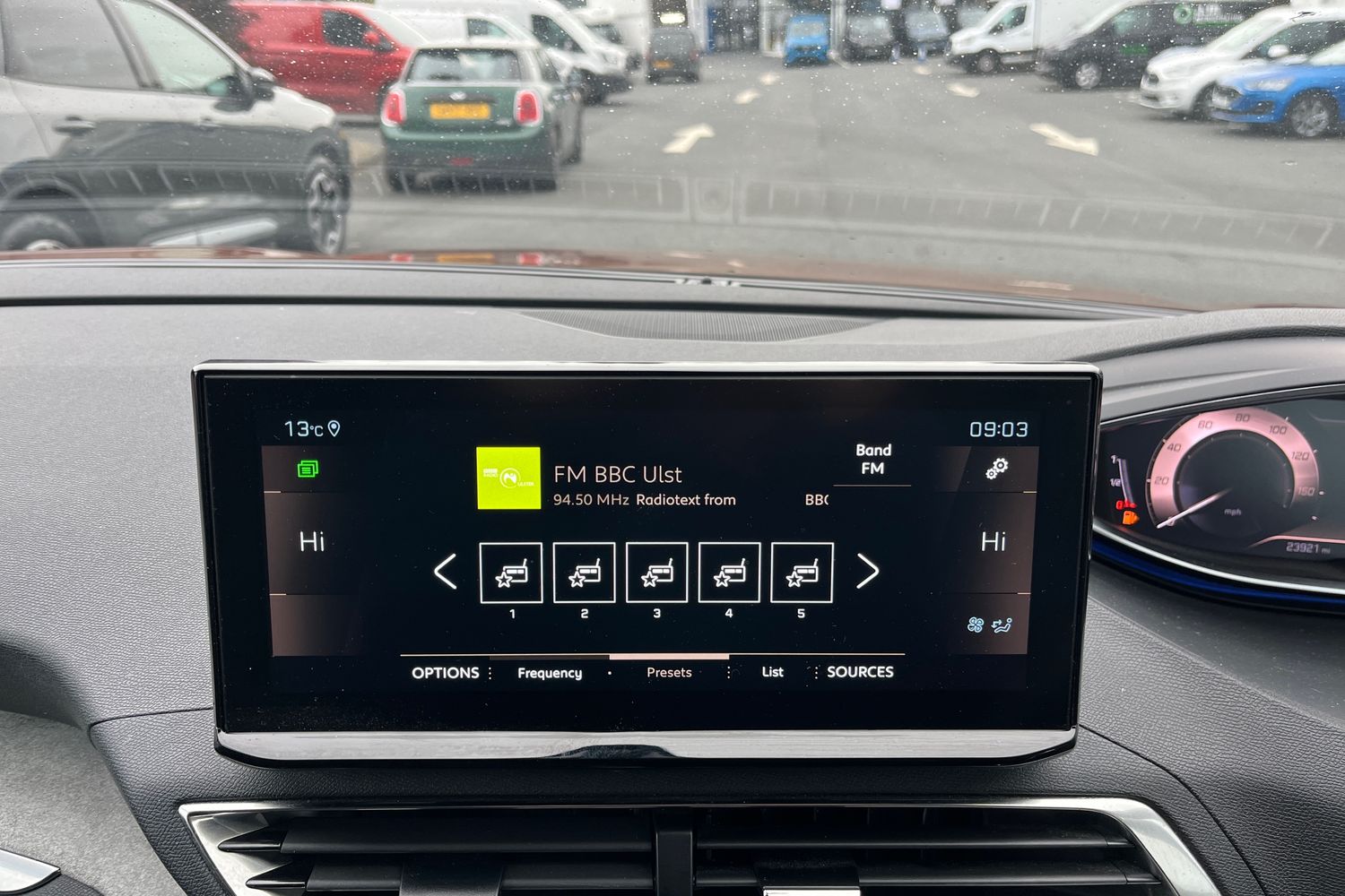 Peugeot 5008 Photo 27