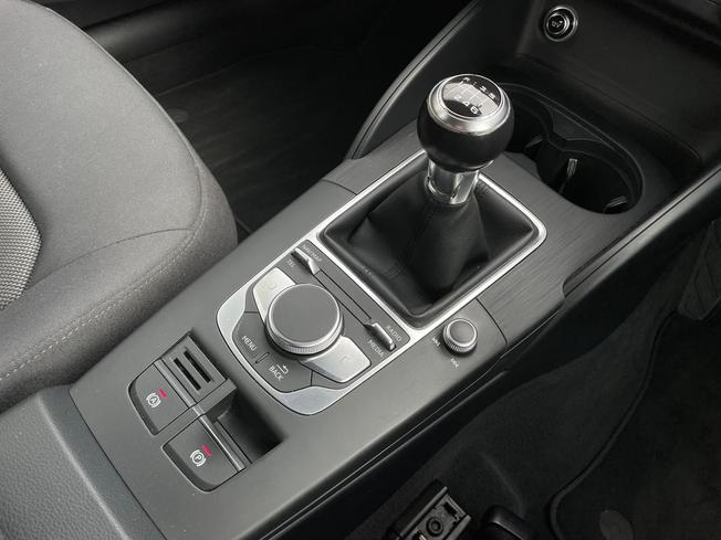 AUDI A3 Photo 41