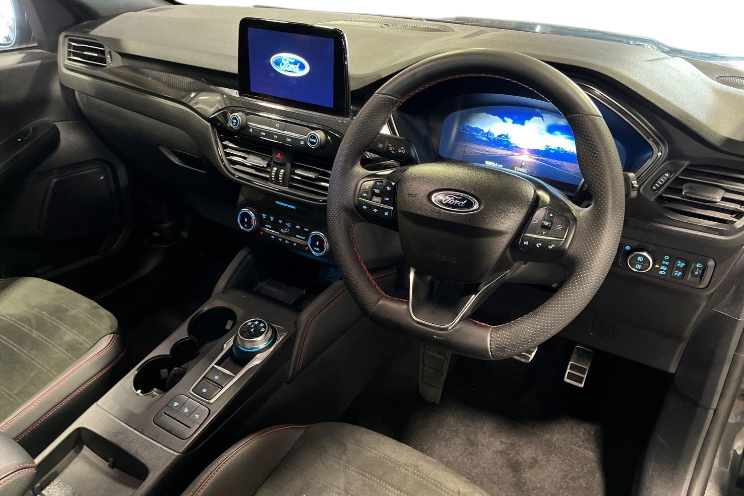 Ford KUGA Photo 8
