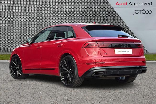 Audi Q8 Photo 3