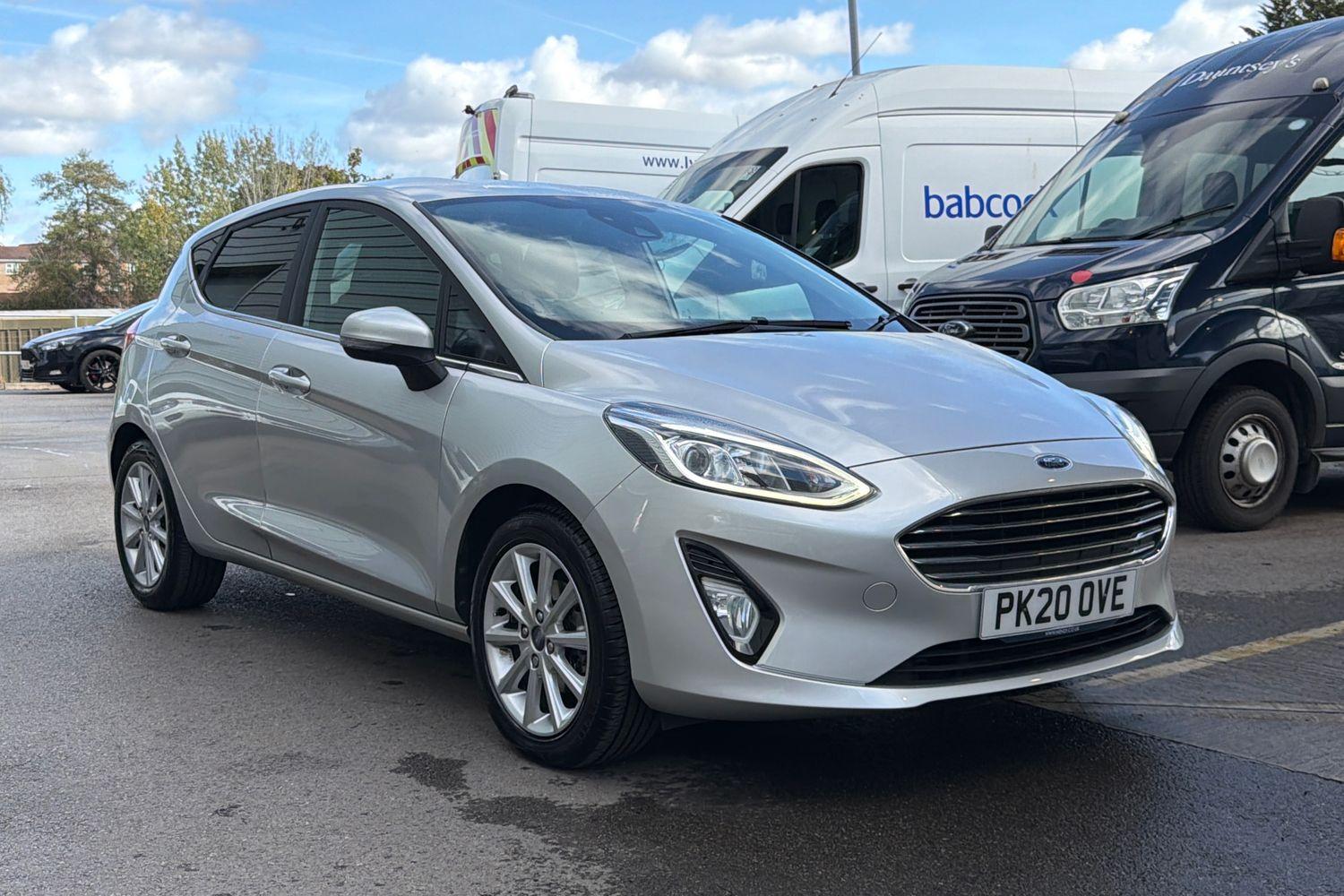 Ford FIESTA Photo 36
