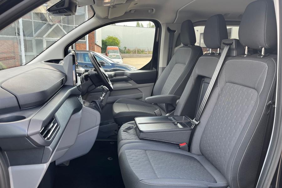 Ford TRANSIT CUSTOM Photo autoimg-4148d02cd0f9bd68ea5b4c19a8f6c9de73fbede1.jpg