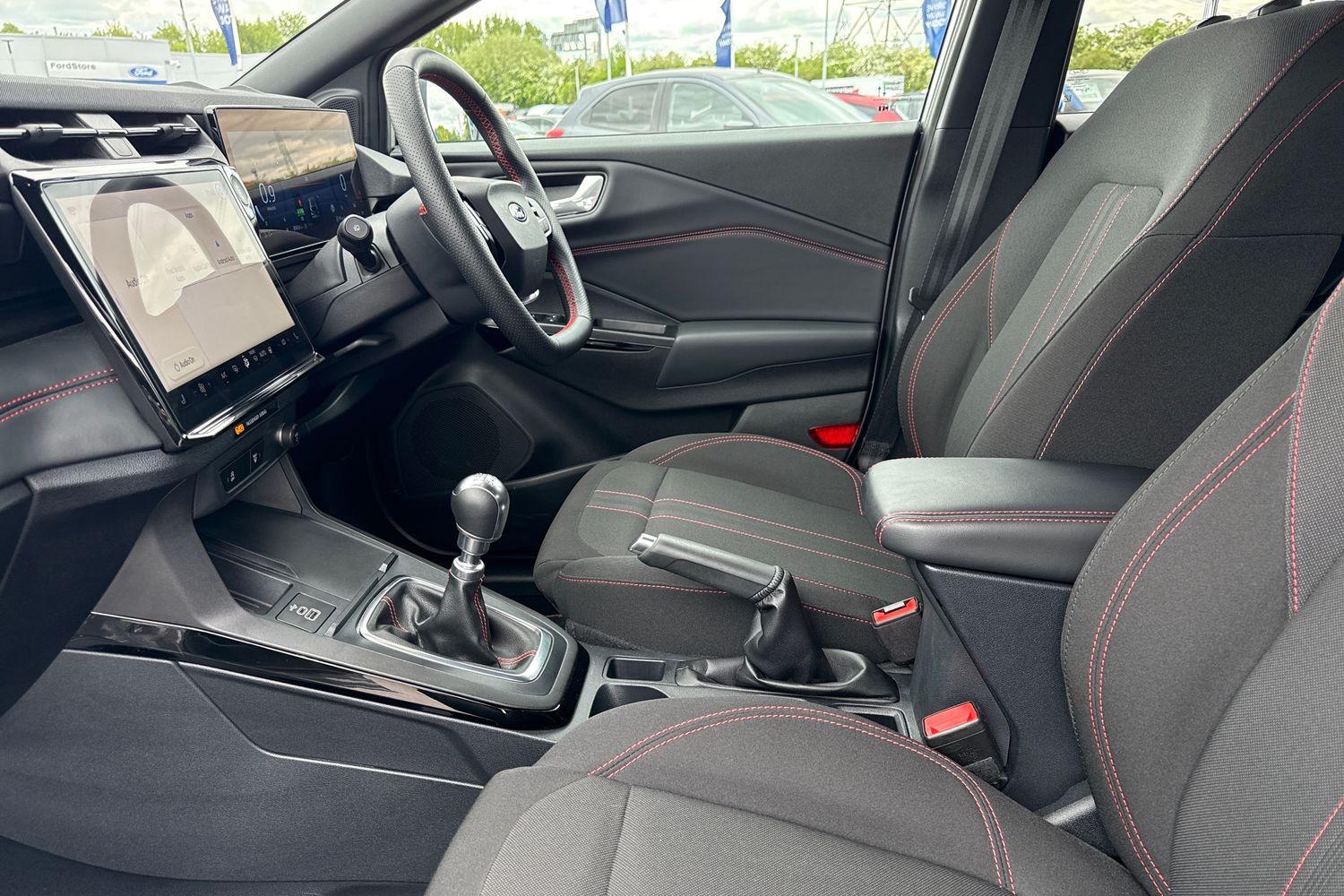 Ford PUMA Photo 18