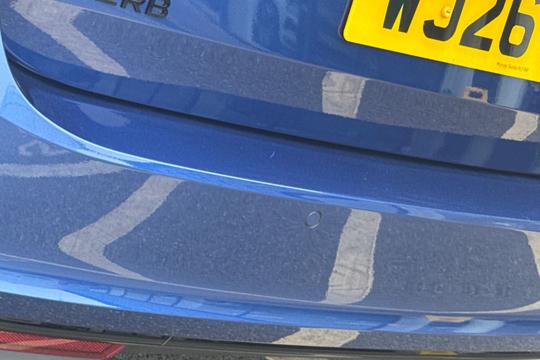 Skoda Superb Photo autoimg-41503cd105ce32071c4939f51cf0ee721b5d6fb5.jpg