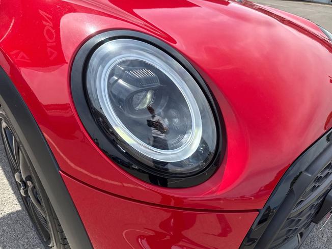 MINI Hatch Photo 19