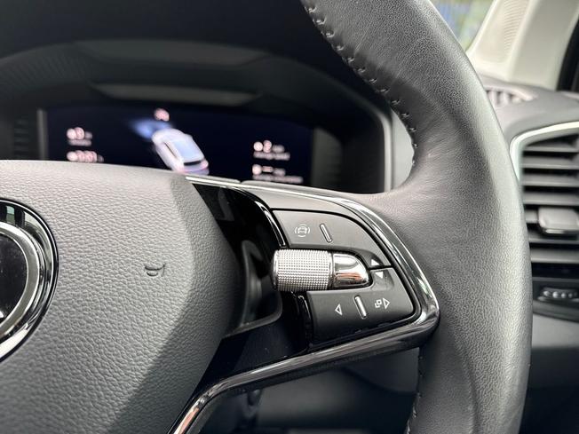 ŠKODA Karoq Photo 17