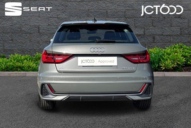 AUDI A1 Photo 7