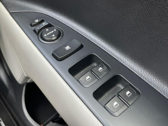 Kia Stonic Photo 34
