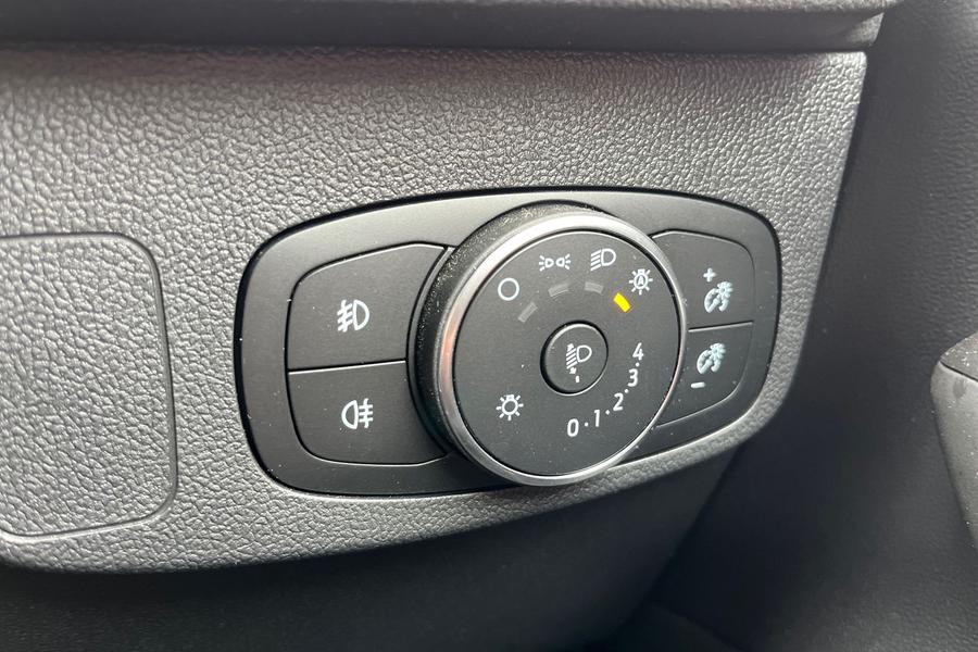 Ford Focus Photo autoimg-415abf6666688f0457e7abb9176824e3b5c0913b.jpg
