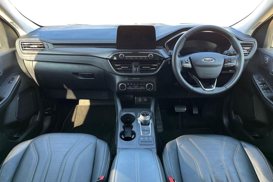 Ford Kuga Photo autoimg-415cee04c418b5456b594dd804a79bcc23fc7332.jpg