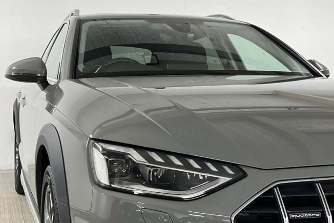 AUDI A4 Allroad Photo 38