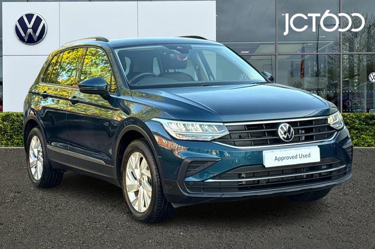 Used 2021 Volkswagen Tiguan 1.5 TSI 150 Life 5dr DSG Blue at JCT600