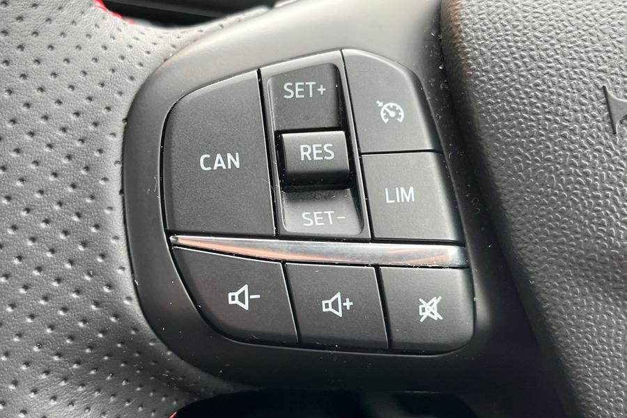 Ford Fiesta Photo autoimg-41685e4b8a3d5d26ca7a7a9f1a93d621f400b83e.jpg