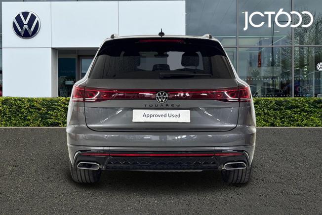 VOLKSWAGEN Touareg Photo 7
