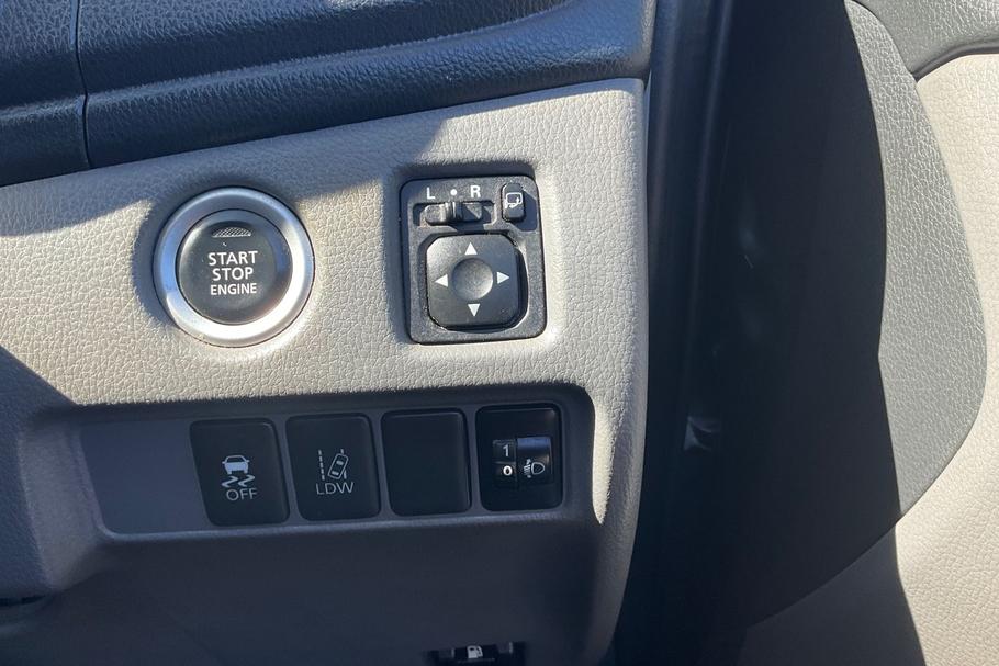 Used Mitsubishi L200 YA19RCU 32