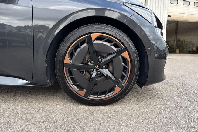 CUPRA BORN Photo 5