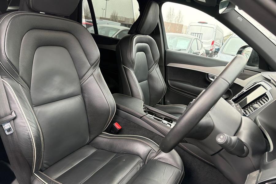 Volvo XC90 Photo autoimg-4177e8c39bb23232e14ac9006cf8c17300ed1409.jpg
