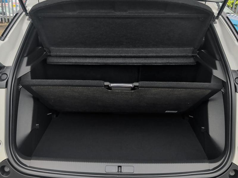 Used Peugeot 2008 NG22ZNW 38