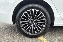 VOLKSWAGEN Passat Photo 5
