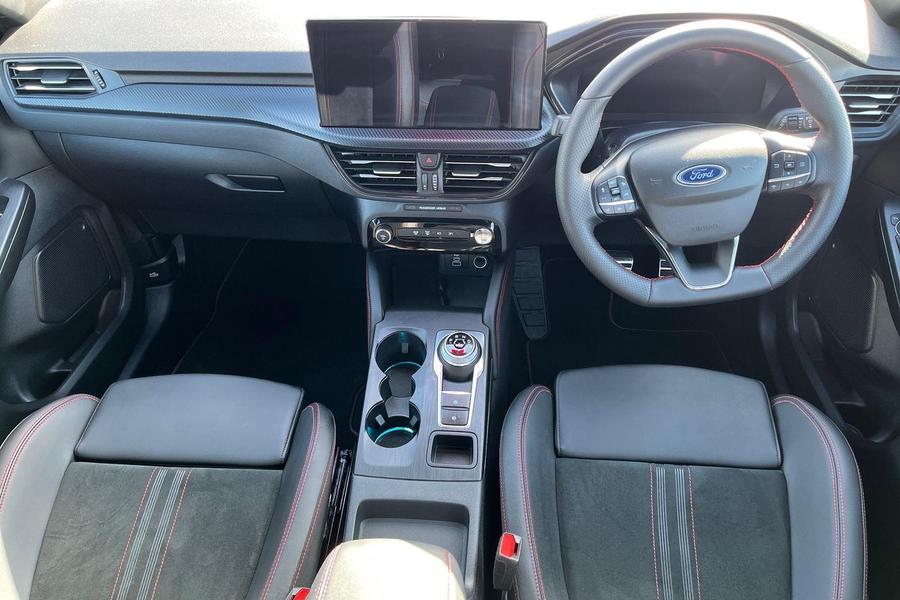 Ford KUGA Photo autoimg-417d7de251d1a80fa7d8cf00c2507765785483d0.jpg