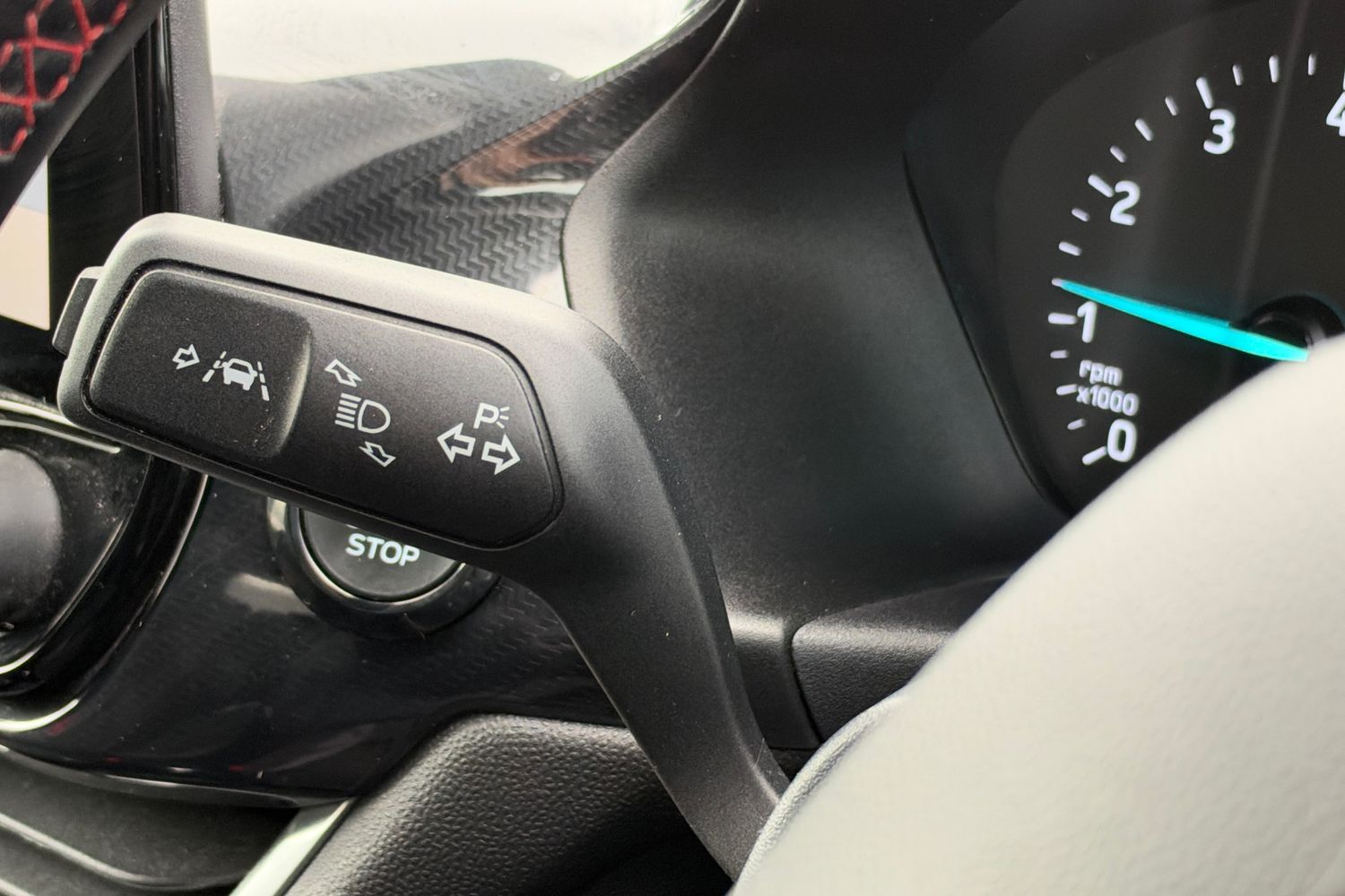 Ford FIESTA Photo 13