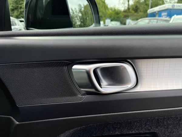 Volvo XC40 Photo autoimg-417f4b14700035a7357f330147ba4534943332ce.jpg