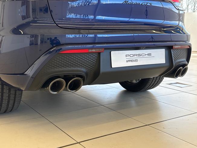 PORSCHE Macan Photo 55