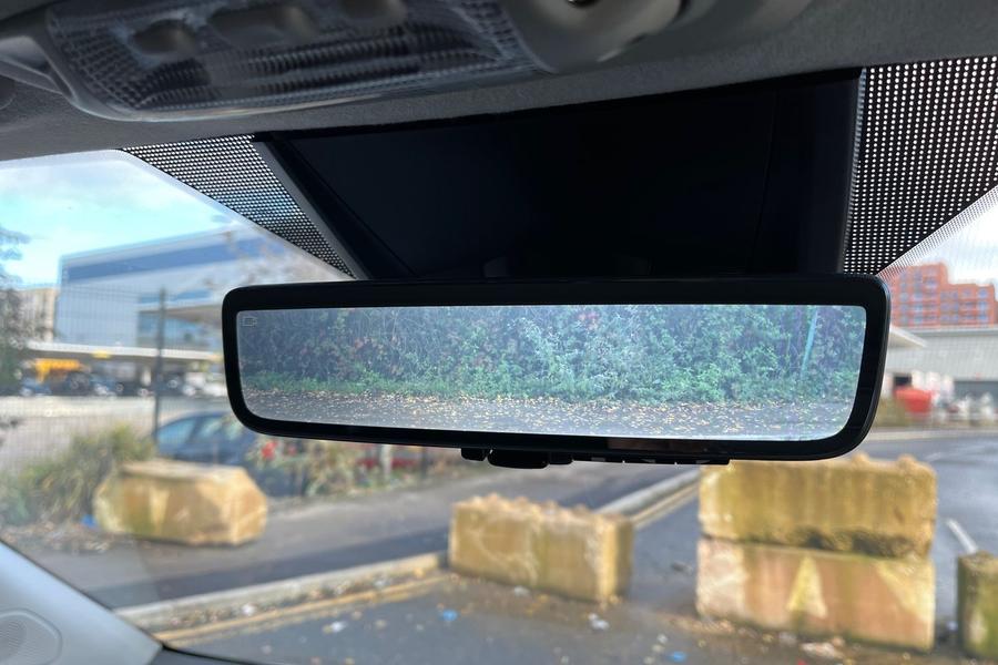 Ford TRANSIT CUSTOM Photo autoimg-418381dc1cba95d4fe7c93f41bff4e325b28ce09.jpg