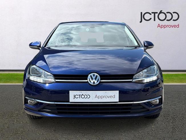 VOLKSWAGEN Golf Photo 8