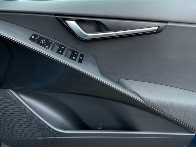 KIA Niro Photo 30