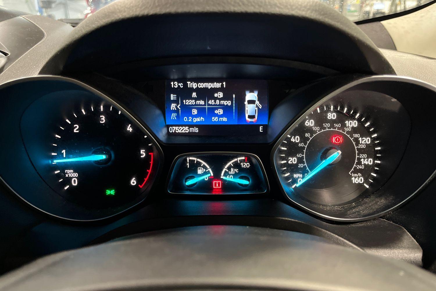 Ford KUGA Photo 12