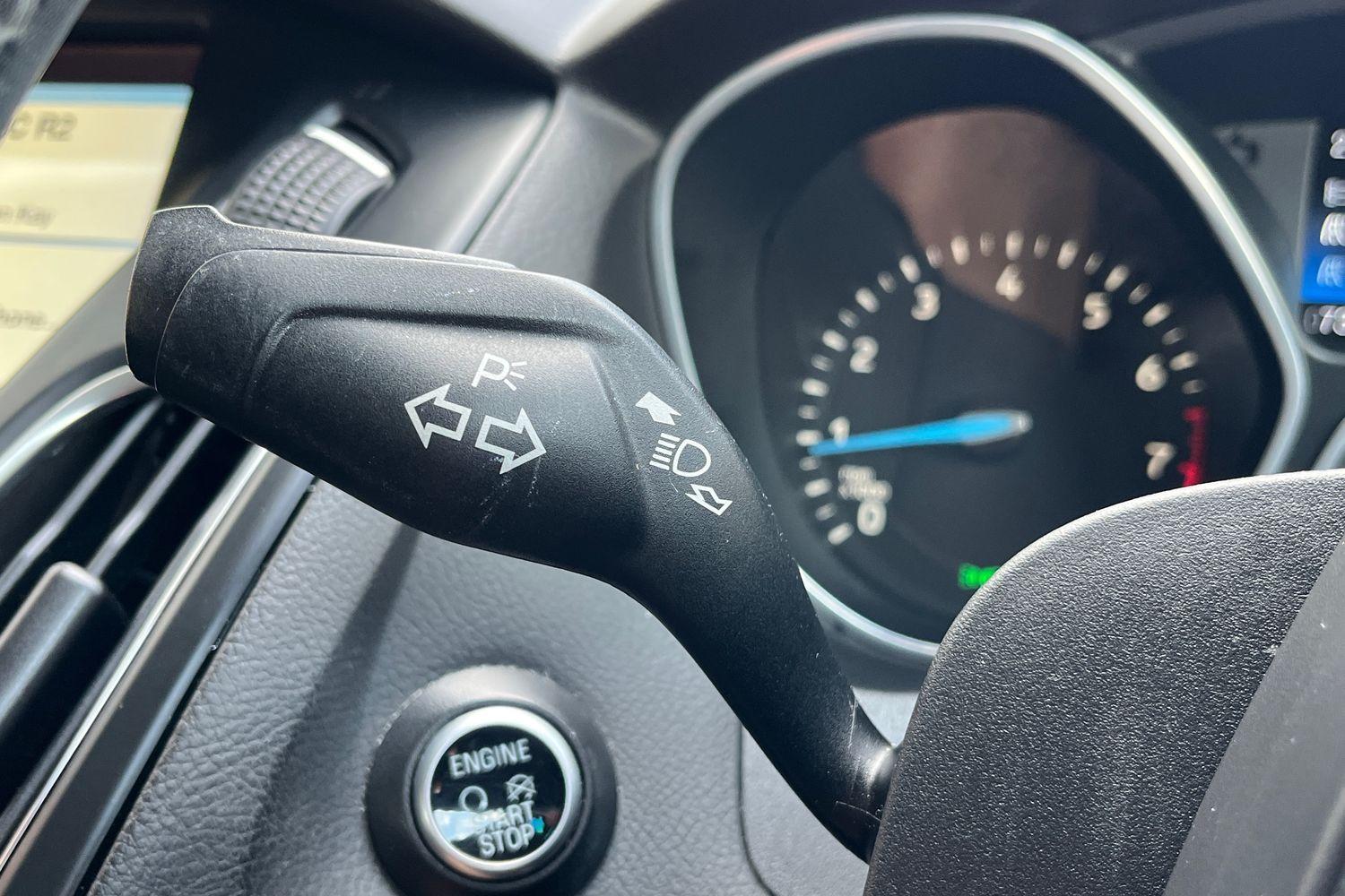 Ford Focus Photo 13