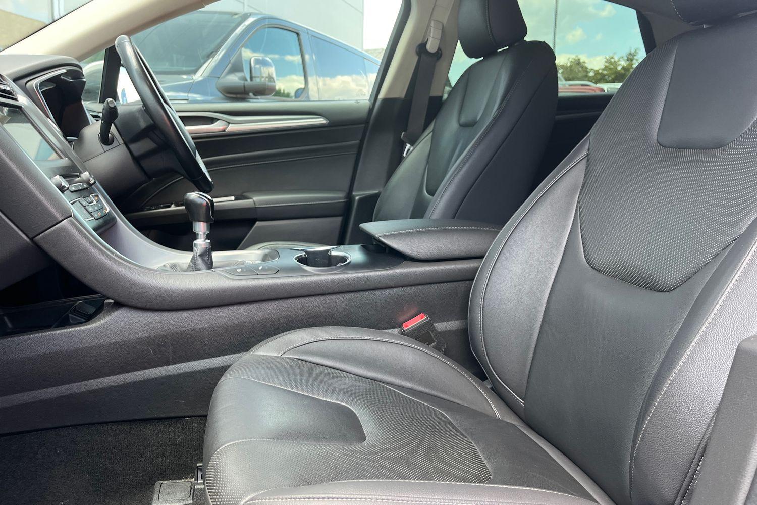 Ford MONDEO Photo 18