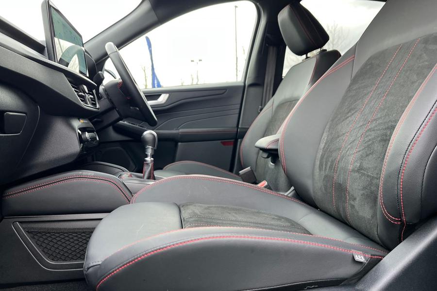 Ford KUGA Photo autoimg-4191c633f561a95c5e8b96a650e918c91fd789f5.jpg