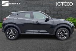 NISSAN Juke Photo 4
