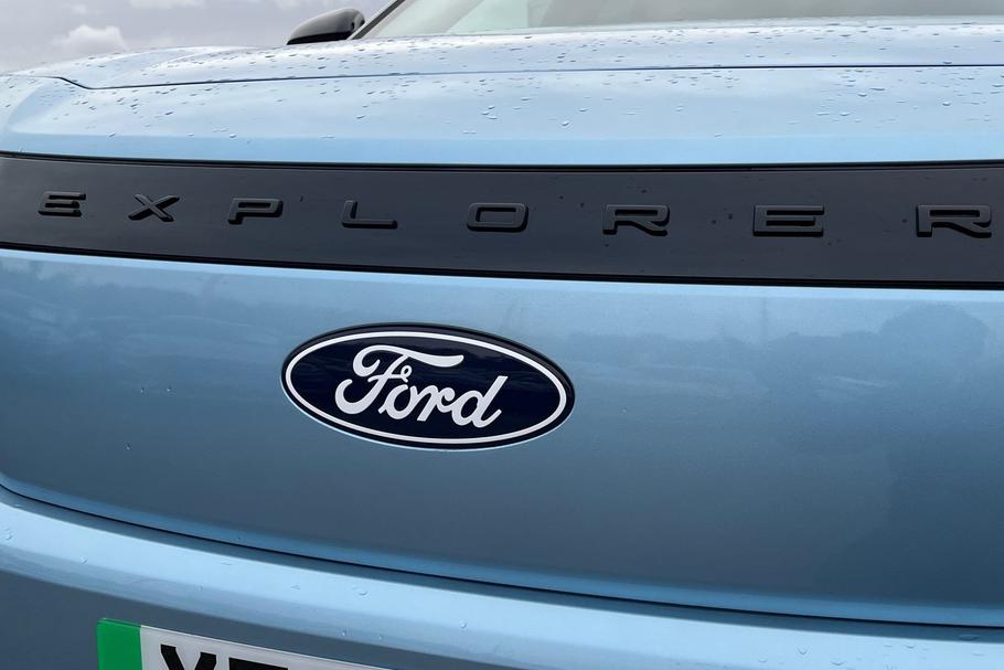 Used Ford EXPLORER 40