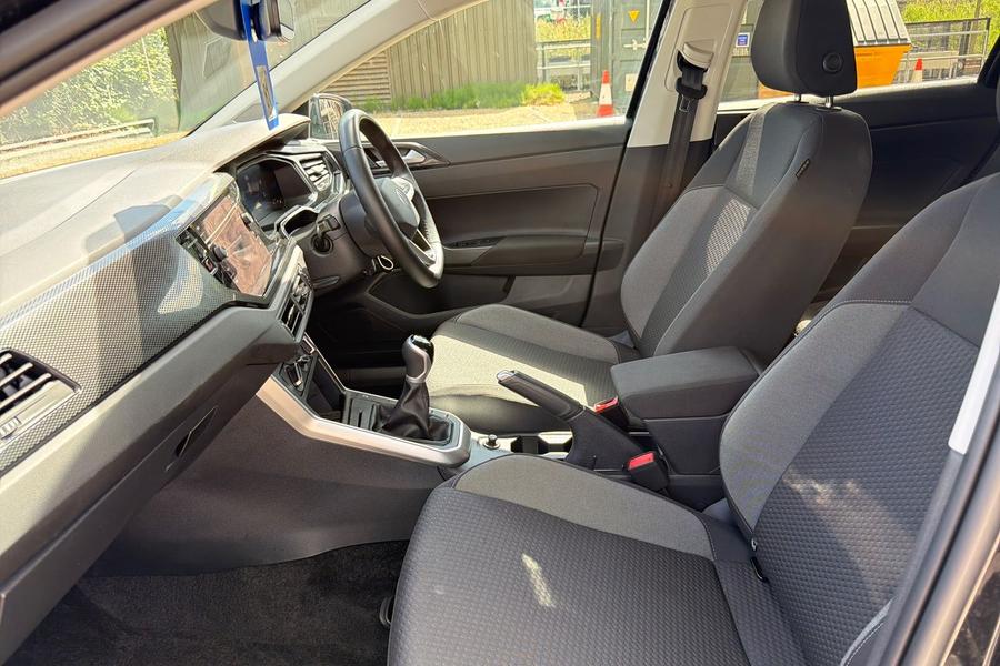 Volkswagen POLO Photo autoimg-419a2780610d671d5fd2619f77303a4121322eee.jpg
