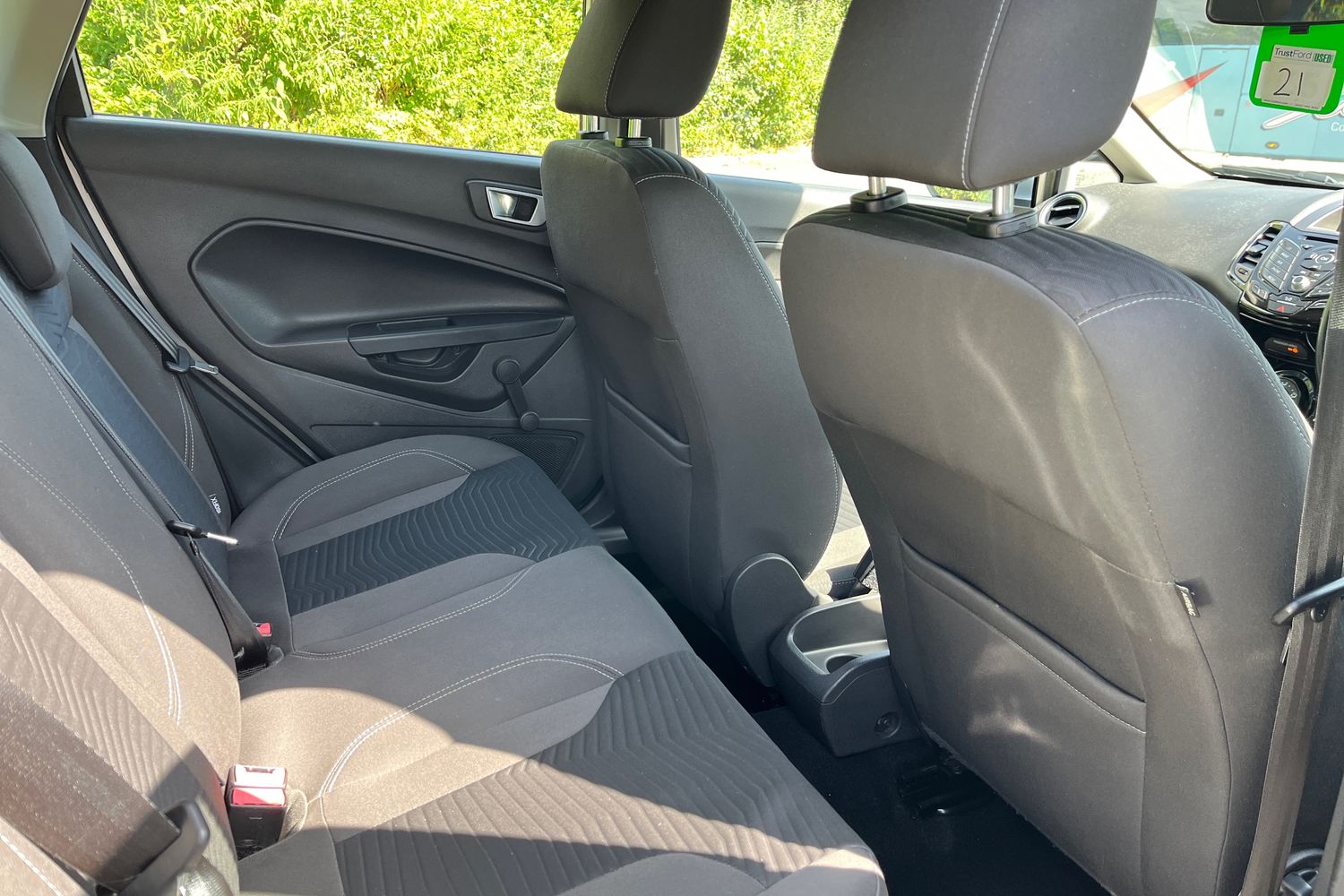 Ford FIESTA Photo 37