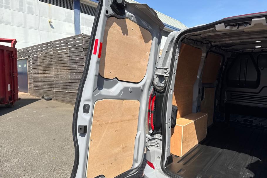 Used Ford E-TRANSIT CUSTOM RX26BFL 9