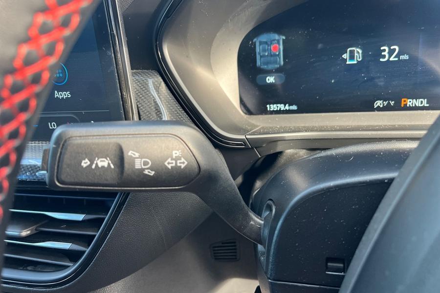 Ford Focus Photo autoimg-419ec4b967d714e4921421ea2689fe92d7d36d3c.jpg