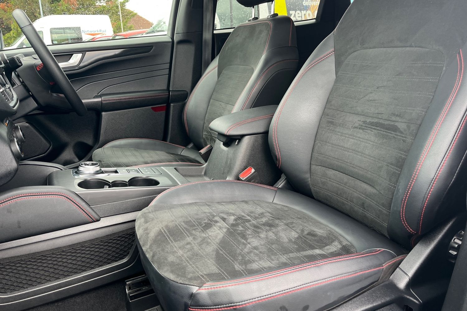 Ford Kuga Photo 18