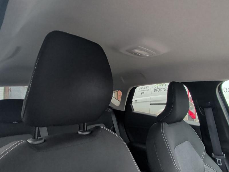 Used Renault Captur ST72AKN 34