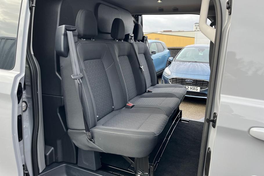 Used Ford TRANSIT CUSTOM WV25RMO 14