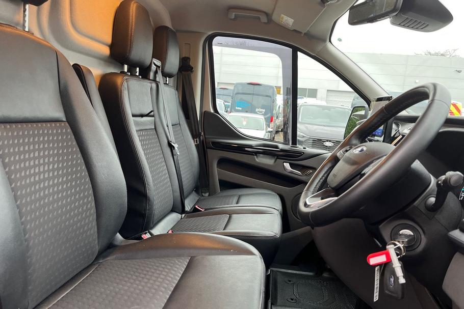 Used Ford TRANSIT CUSTOM MD72FYB 27