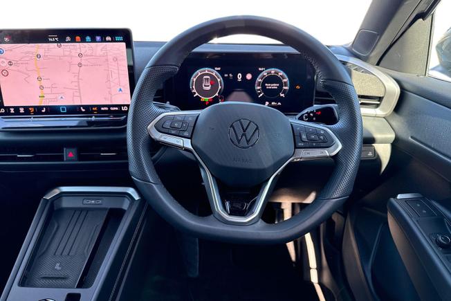 VOLKSWAGEN T-Roc Photo 11