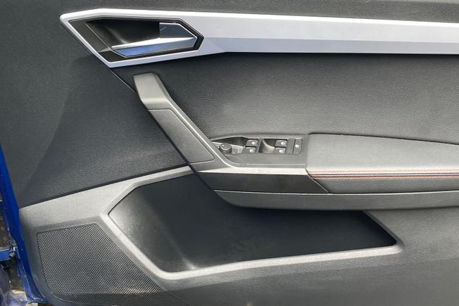 SEAT Arona Photo 23