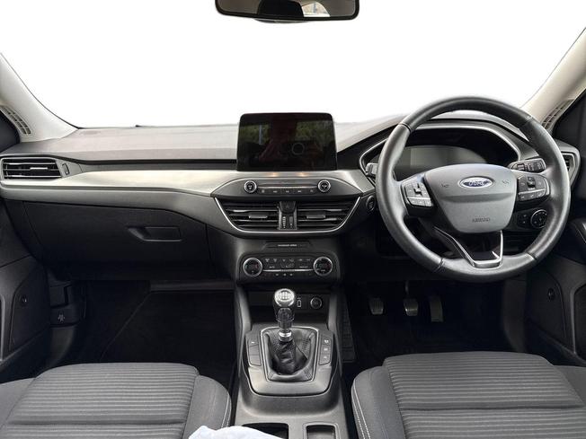 FORD Focus Photo 10